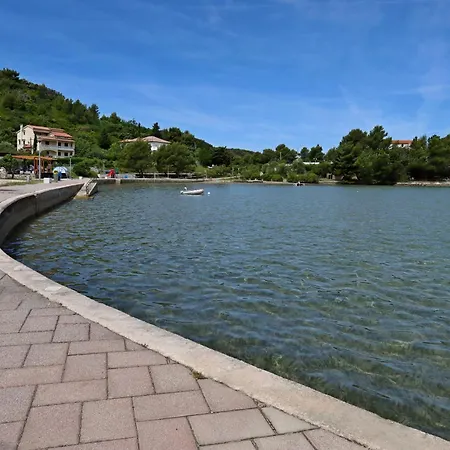 By The Sea - Donja, Rab - 5042 דירה סופטרסקה דראגה