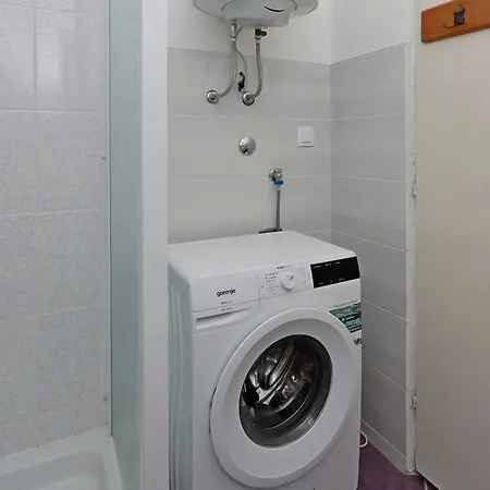 By The Sea - Donja, Rab - 5042 דירה סופטרסקה דראגה