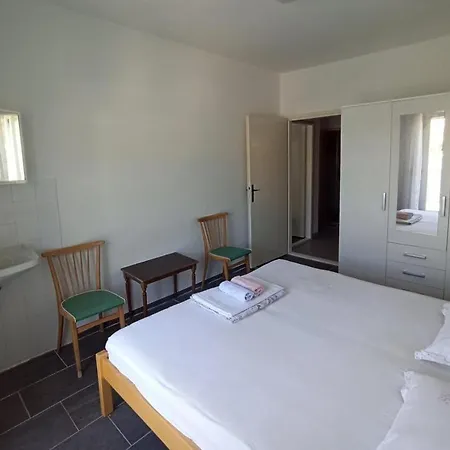 דירה By The Sea - Donja, Rab - 5042 סופטרסקה דראגה