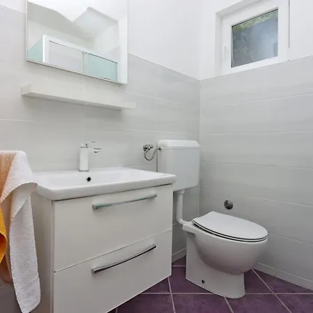 דירה By The Sea - Donja, Rab - 5042 סופטרסקה דראגה